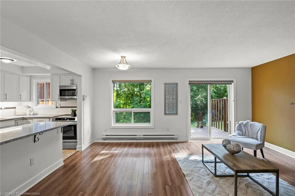 213 Sydenham Street, #102D