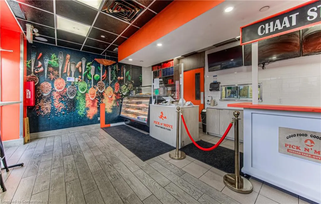 1450 Block Line Road, #106