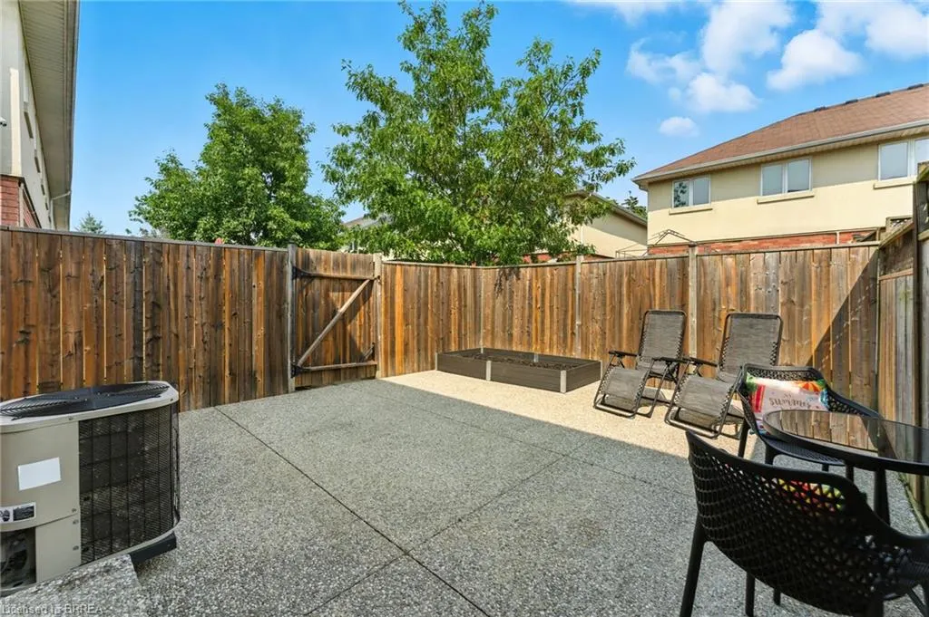 20 Mcconkey Crescent, #43