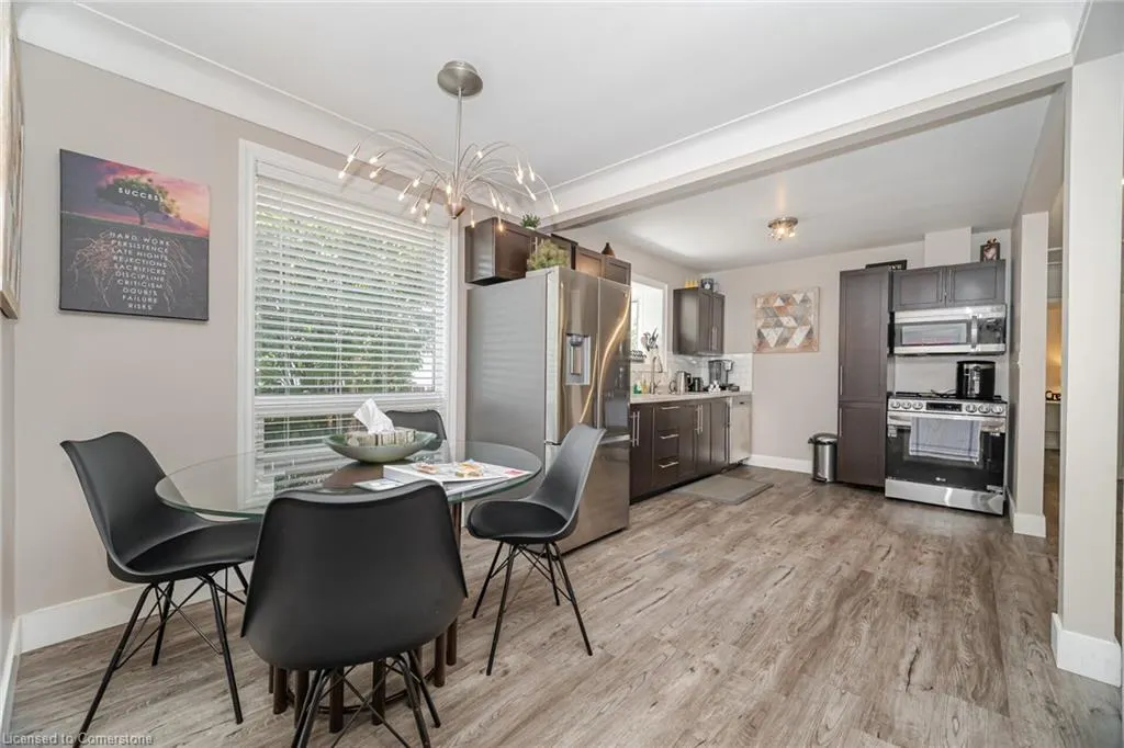 77 Fairview Road