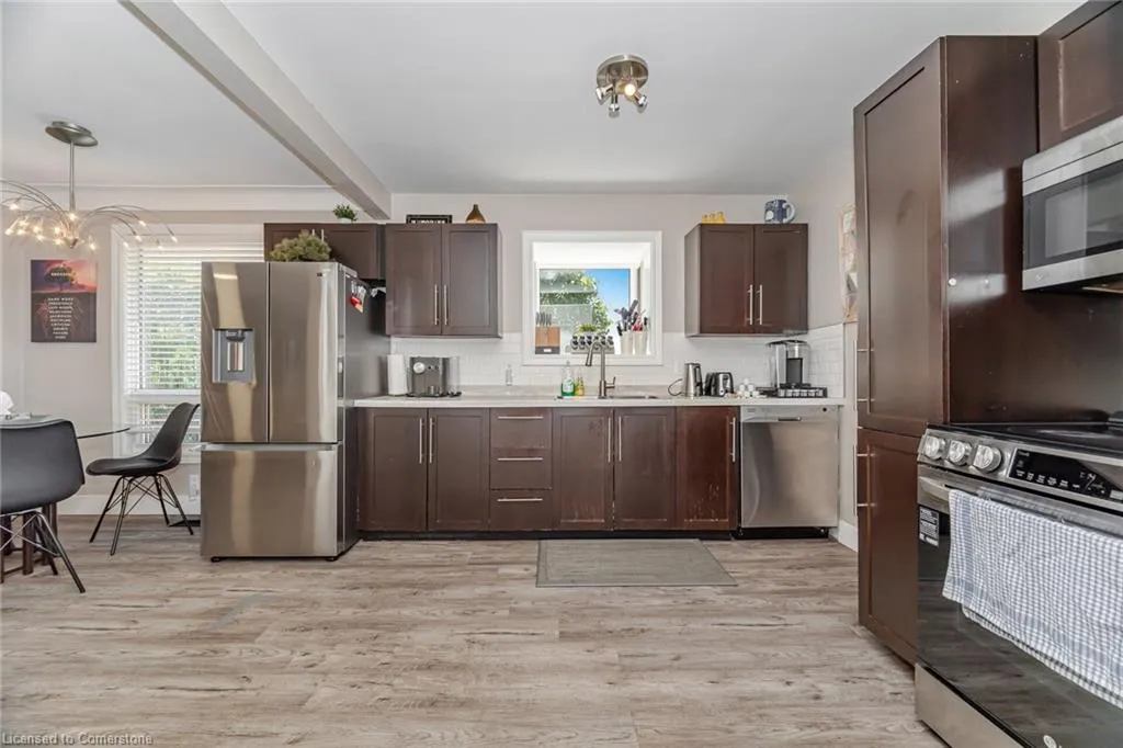77 Fairview Road