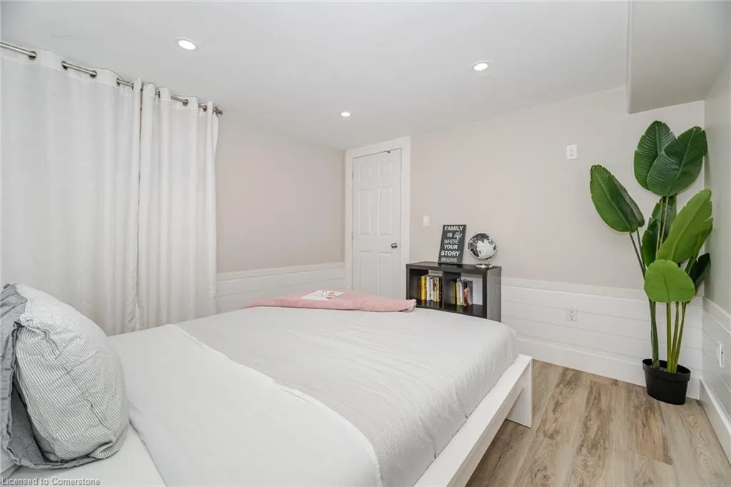 77 Fairview Road
