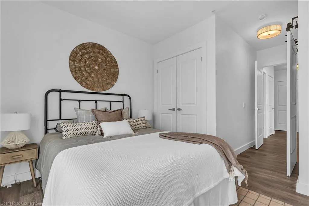 15 Glebe Street, #1414