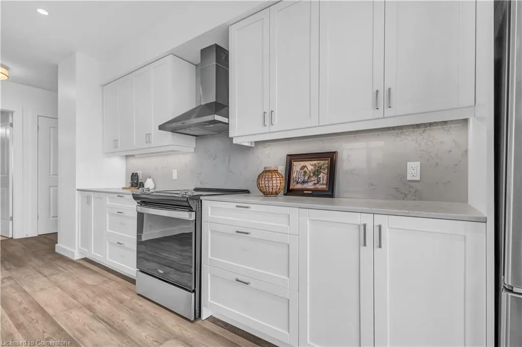15 Glebe Street, #1414