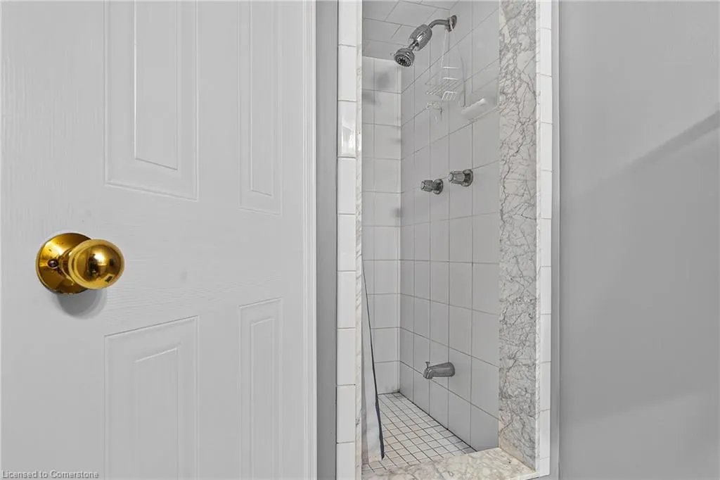 302 College Avenue W, #119