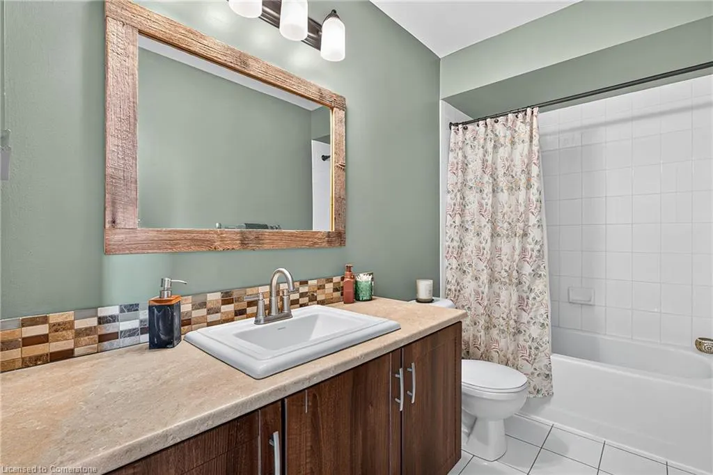 302 College Avenue W, #119