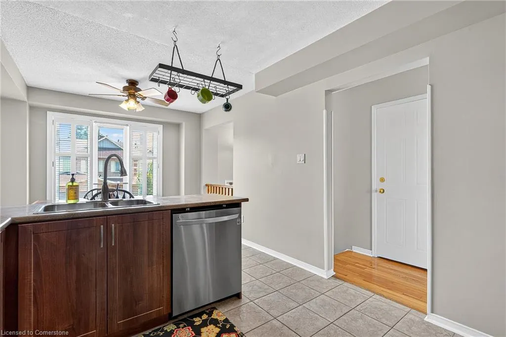 302 College Avenue W, #119