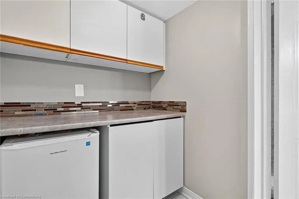 302 College Avenue W, #119