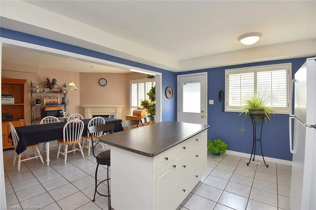 4002 Jarvis Crescent