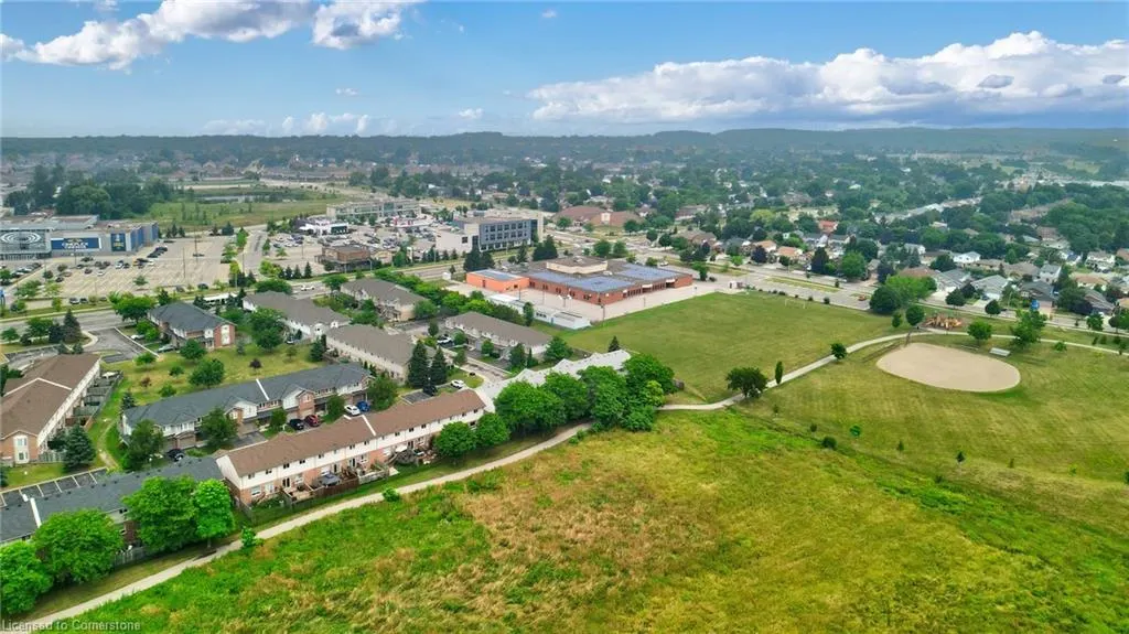 800 Paramount Drive, #28