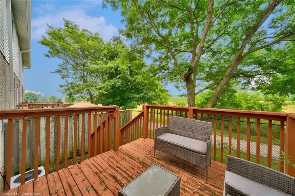 800 Paramount Drive, #28