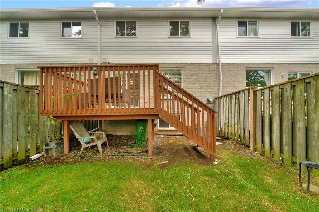 800 Paramount Drive, #28