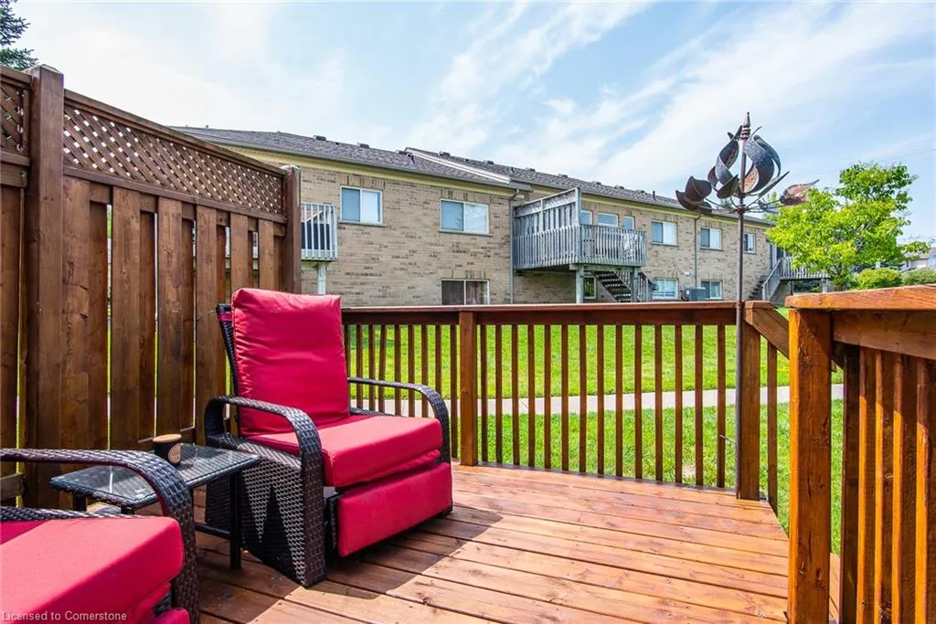 545 Laurelwood Drive, #21