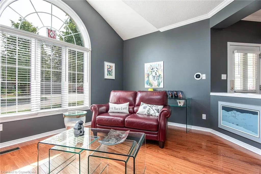 545 Laurelwood Drive, #21