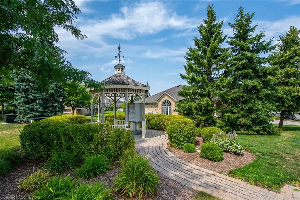 545 Laurelwood Drive, #21