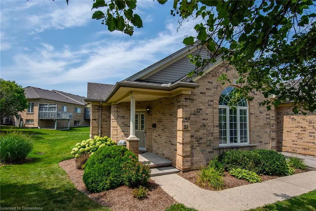 545 Laurelwood Drive, #21