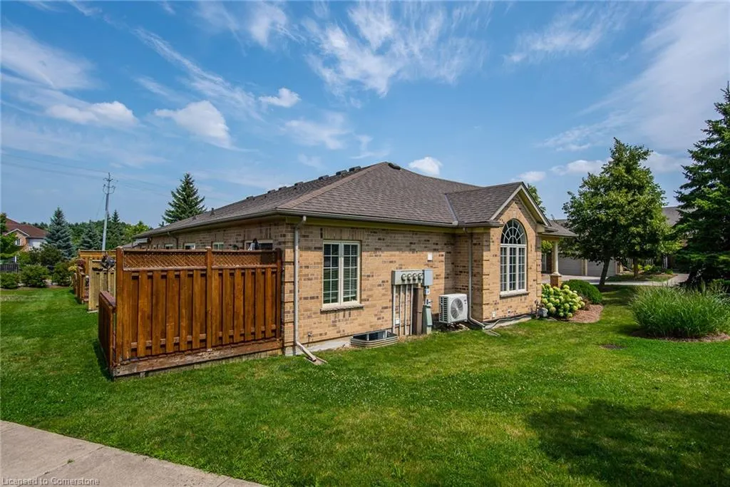 545 Laurelwood Drive, #21