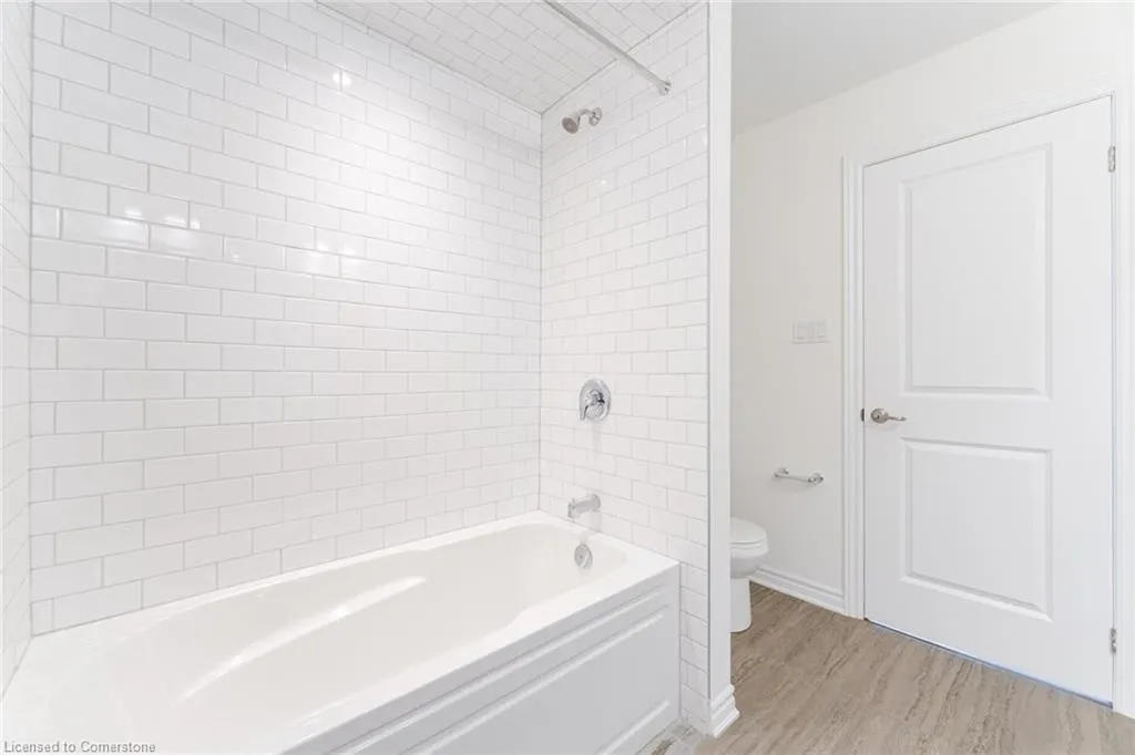 305 Garner Road W, #13