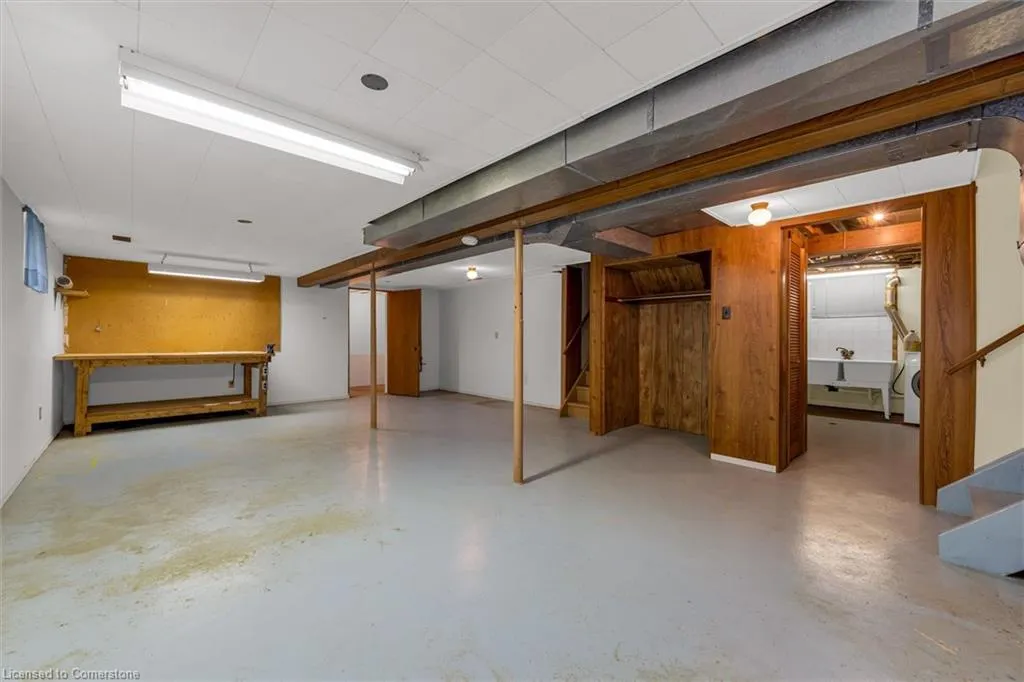 120 Ravenbury Drive