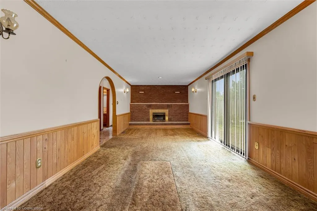 120 Ravenbury Drive