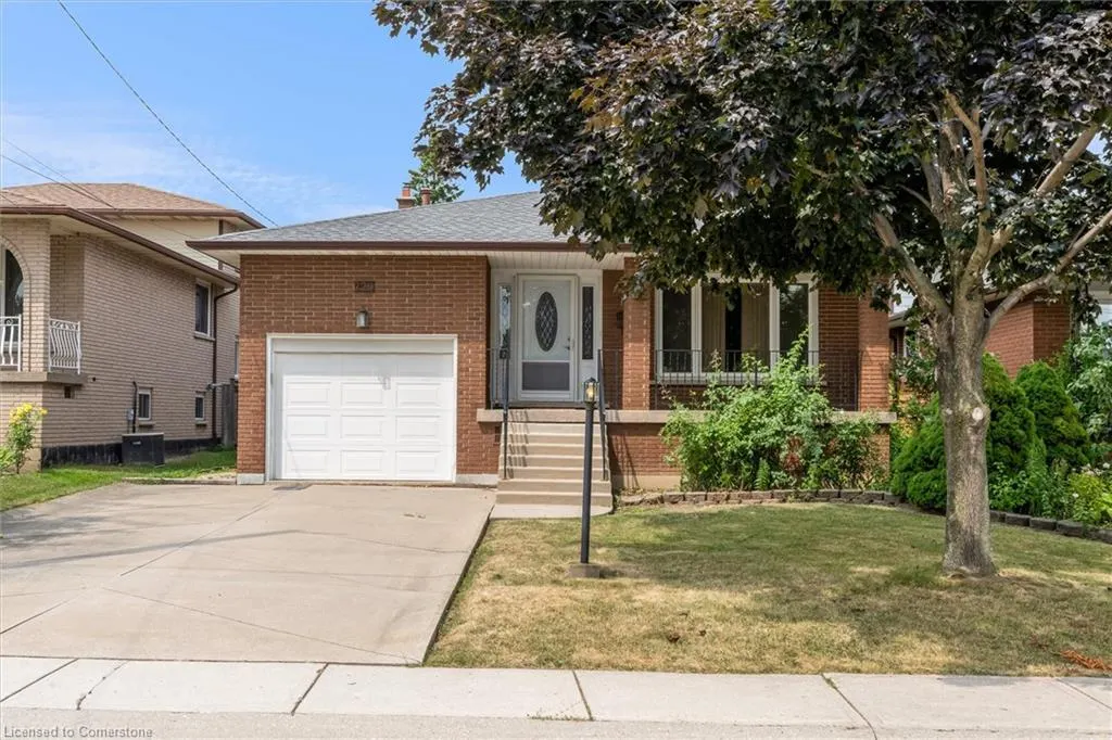 120 Ravenbury Drive