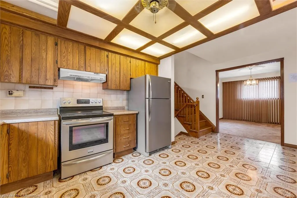 120 Ravenbury Drive