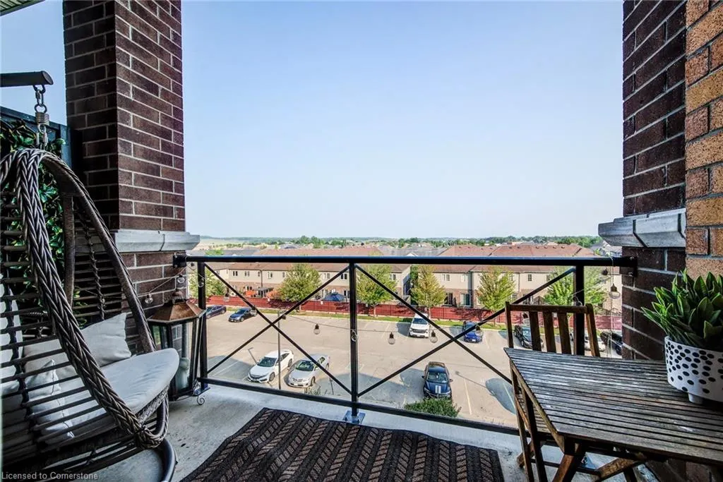 2 Colonial Drive, #401