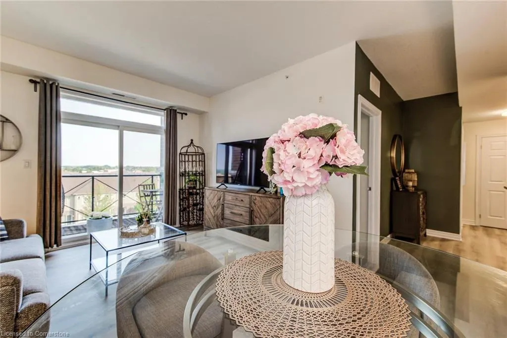 2 Colonial Drive, #401