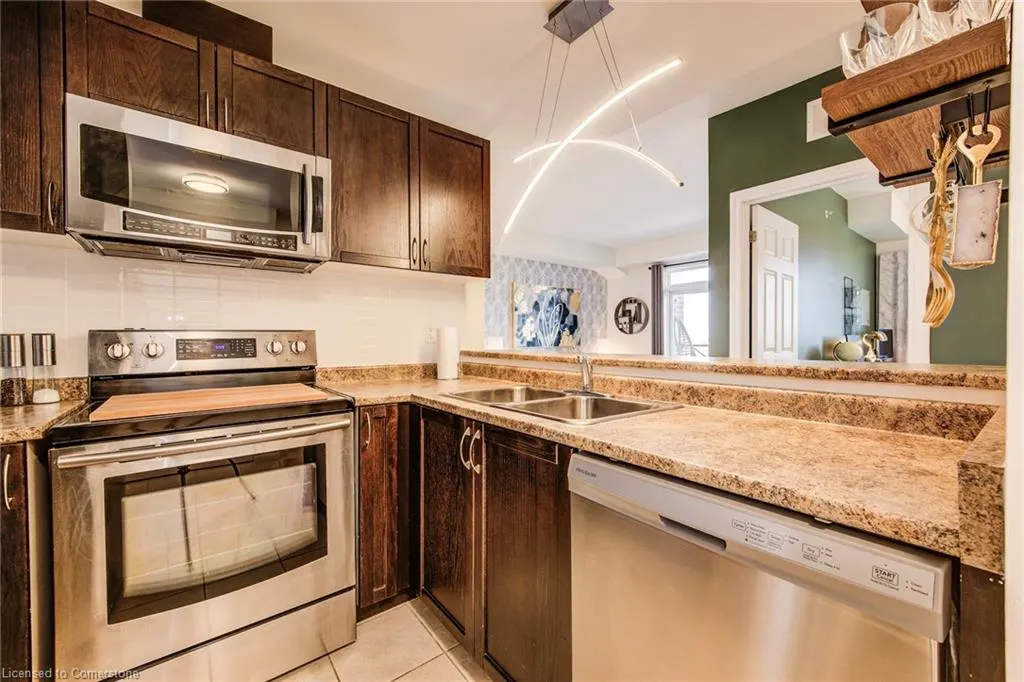 2 Colonial Drive, #401