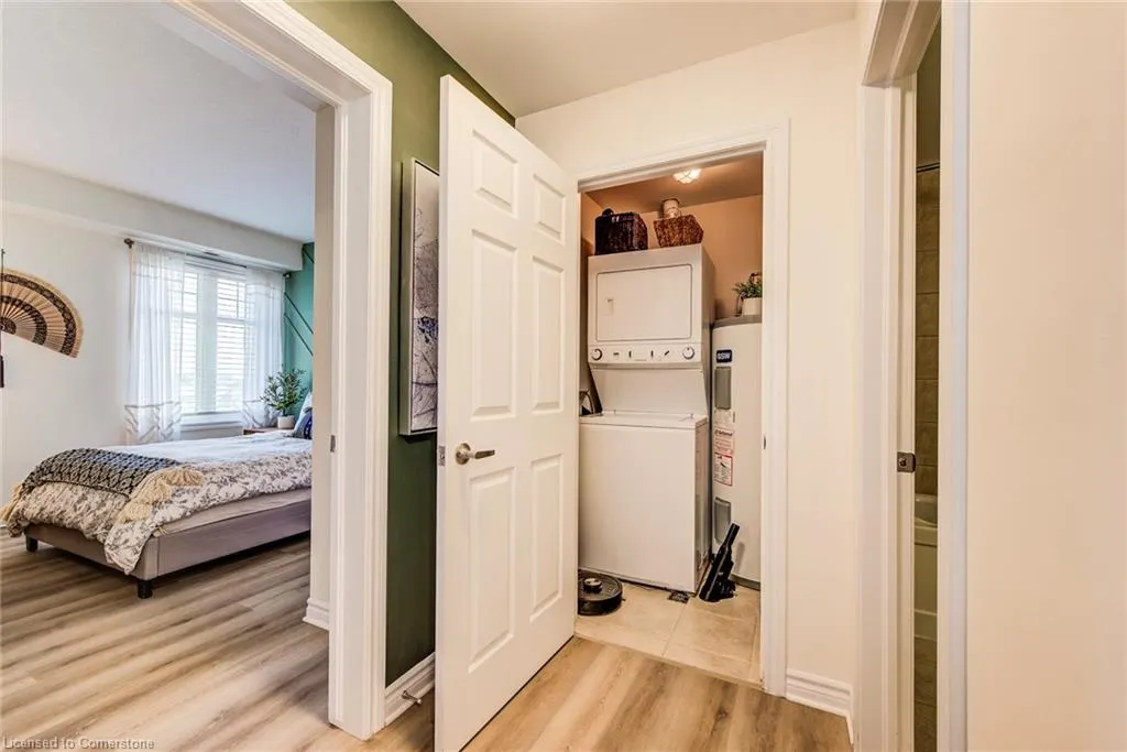 2 Colonial Drive, #401