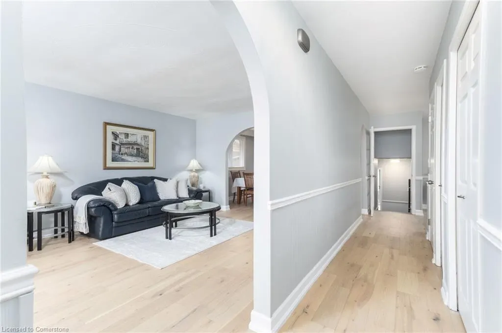 63 Lionsgate Avenue