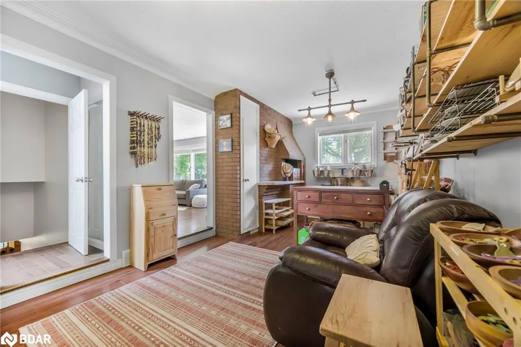 15 Hawthorne Road