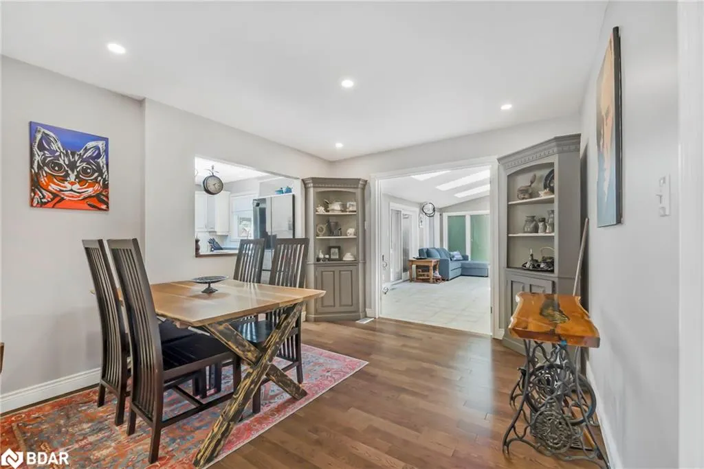 15 Hawthorne Road