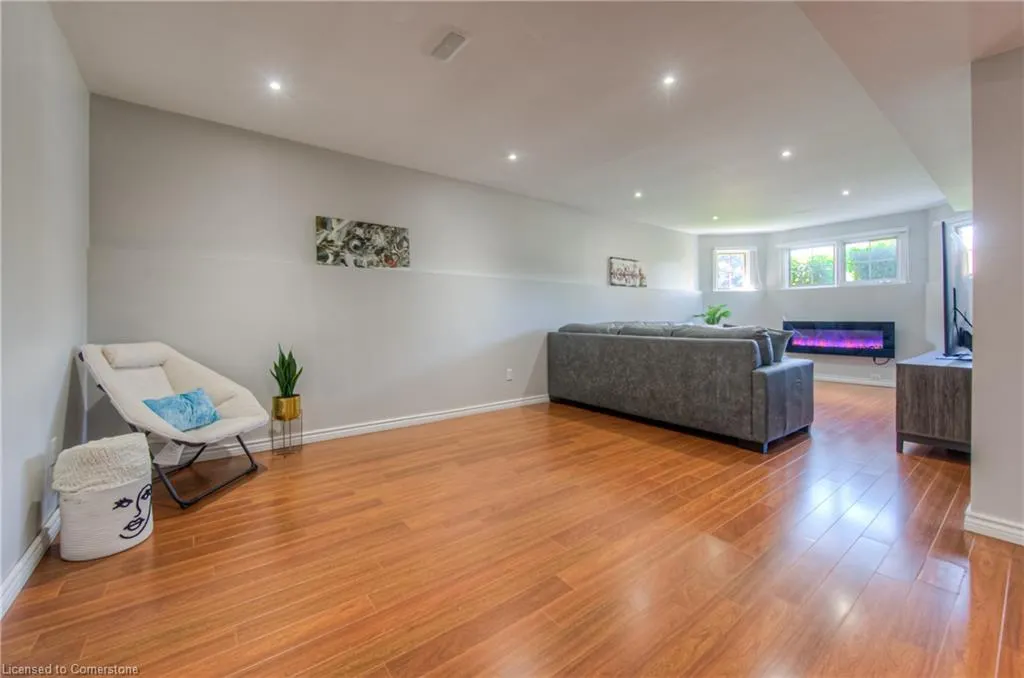 9 Dunton Lane
