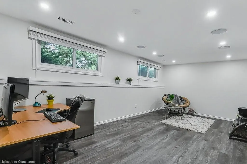 120 Devonglen Drive
