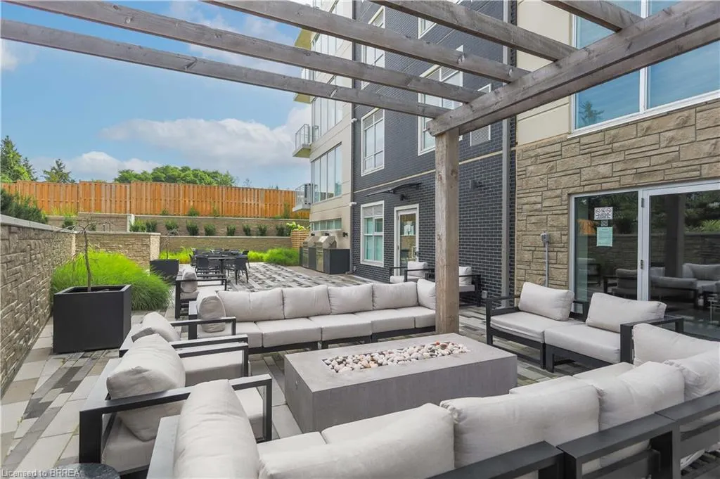 16 Markle Crescent, #517