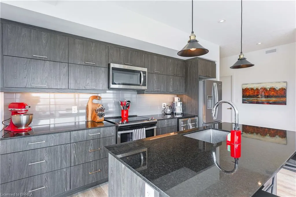 16 Markle Crescent, #517