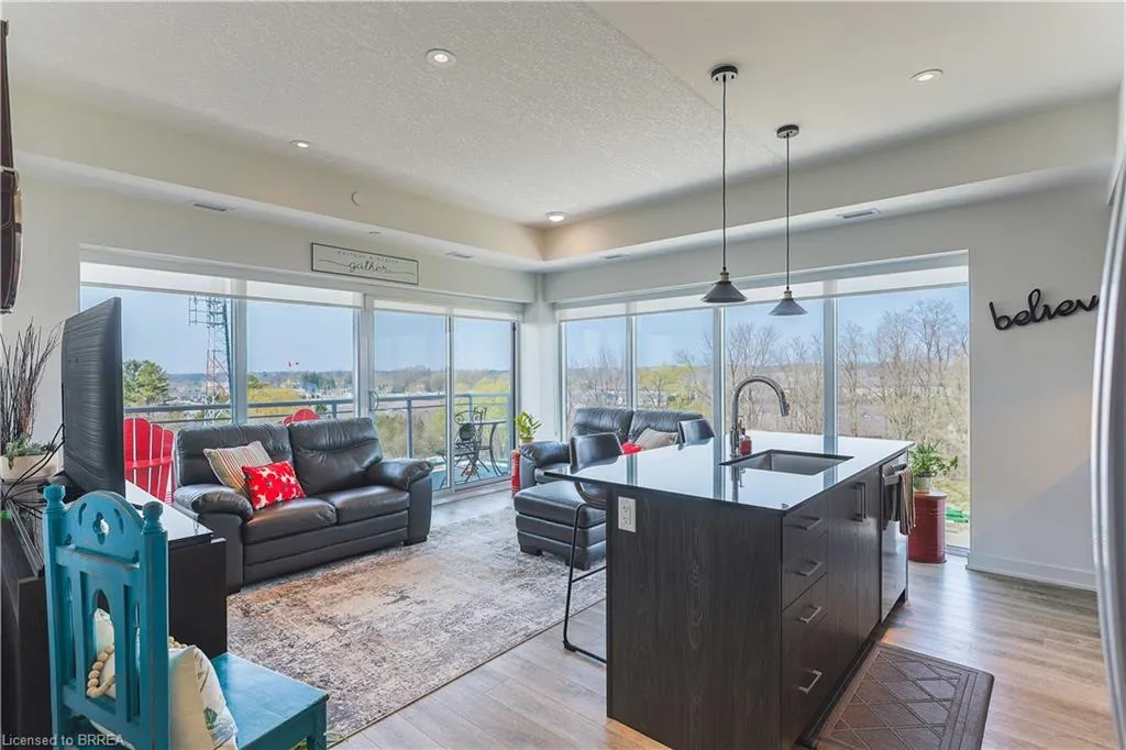 16 Markle Crescent, #517