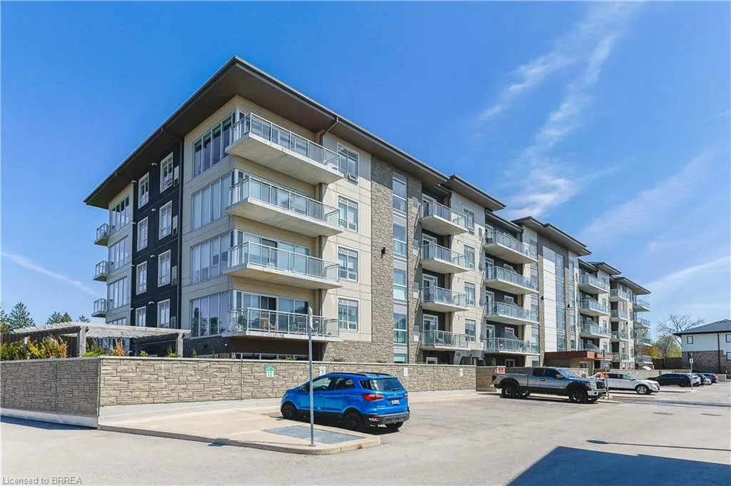 16 Markle Crescent, #517