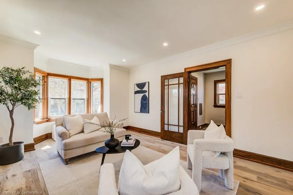 34 Severn Avenue
