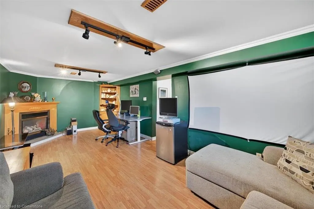 639 Blue Forest Hill