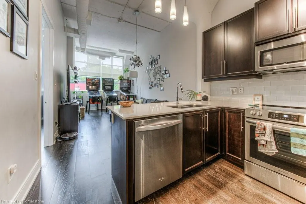 112 Benton Street, #207