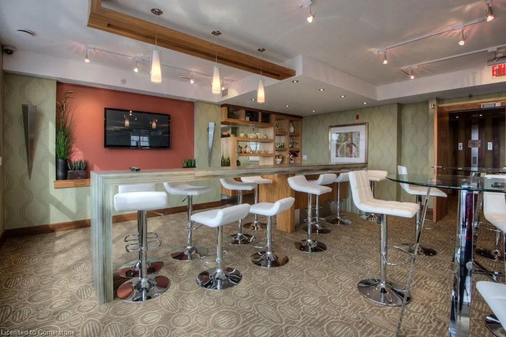 112 Benton Street, #207