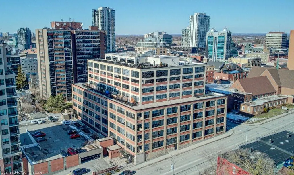 112 Benton Street, #207