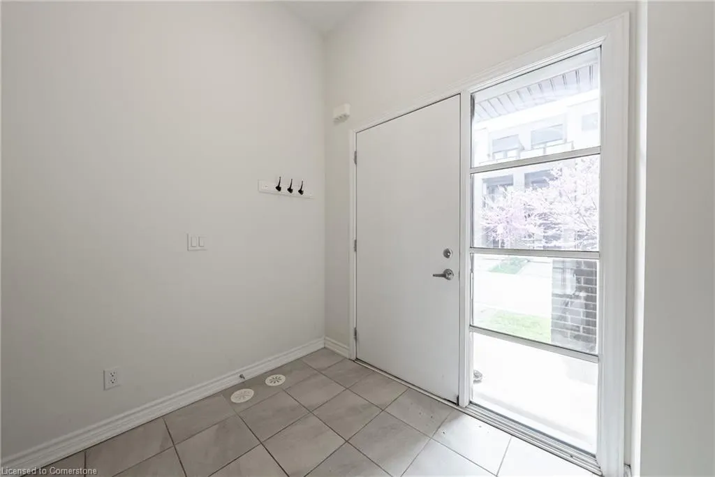 391 Athabasca Common