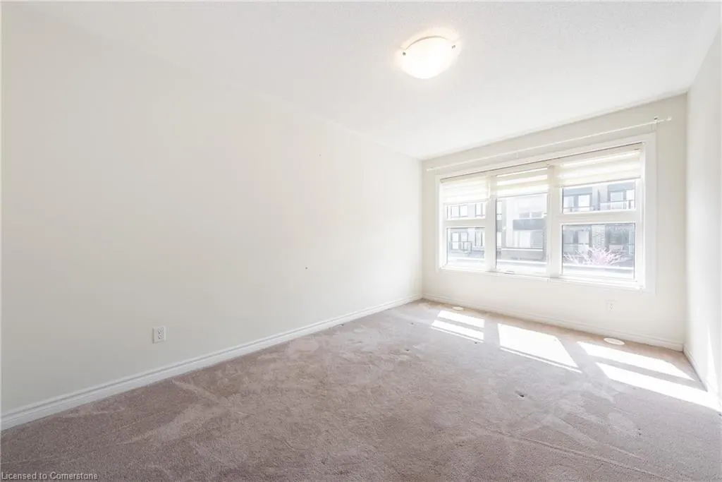 391 Athabasca Common