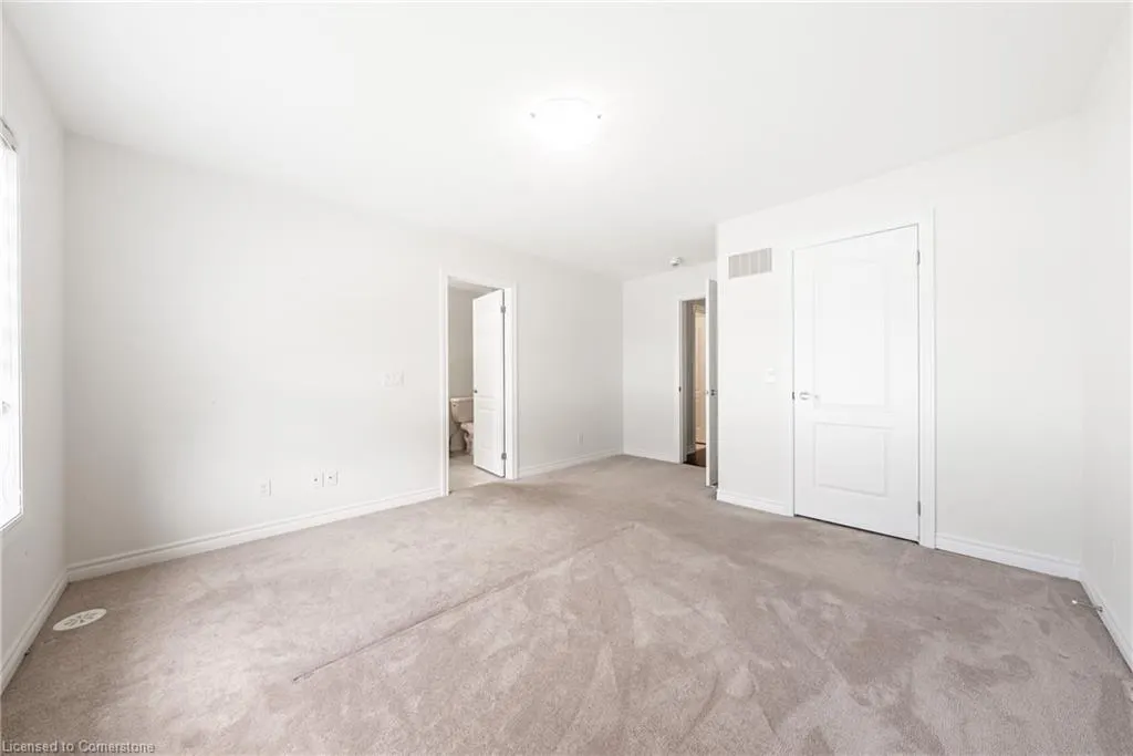 391 Athabasca Common