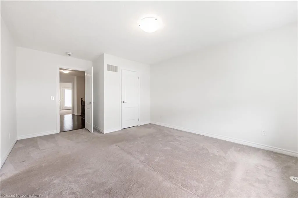 391 Athabasca Common