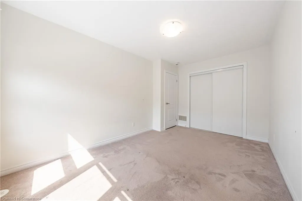391 Athabasca Common