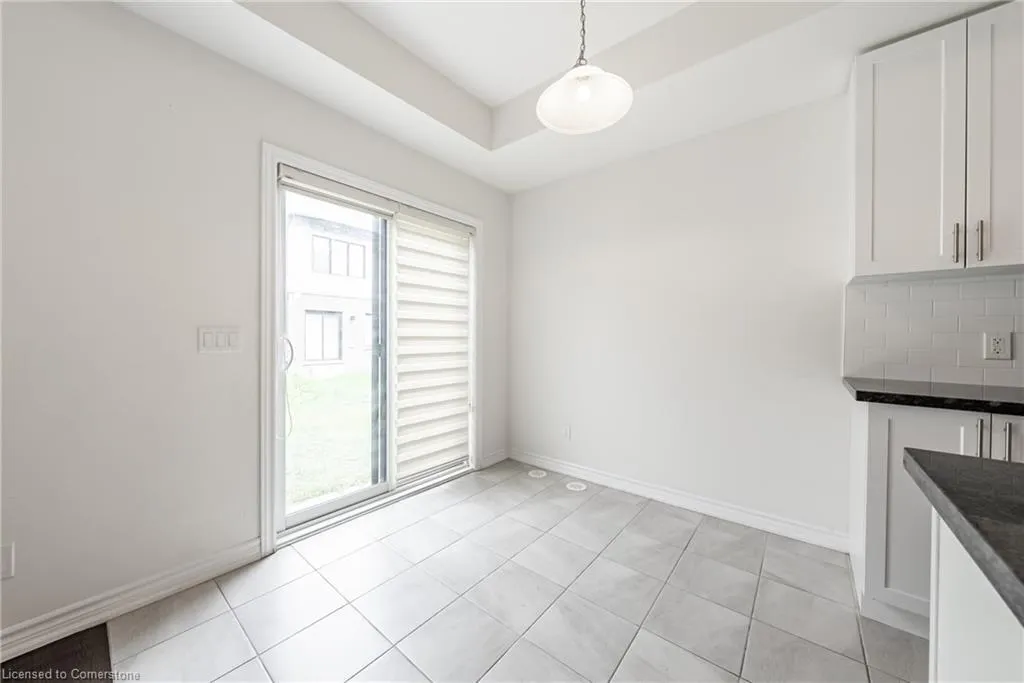 391 Athabasca Common